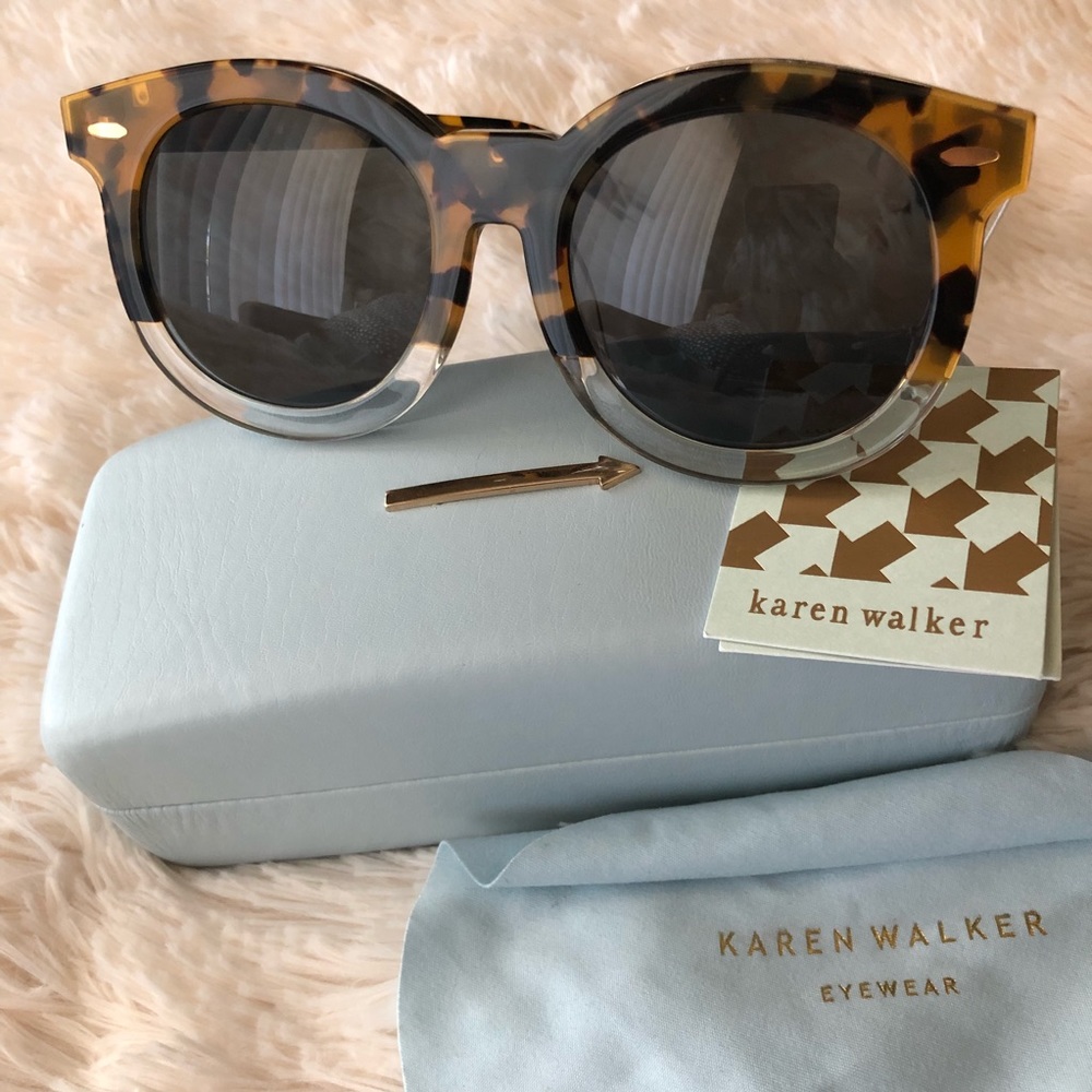 Karen Walker "Super Duper Thistle" sunglasses ✨🕶